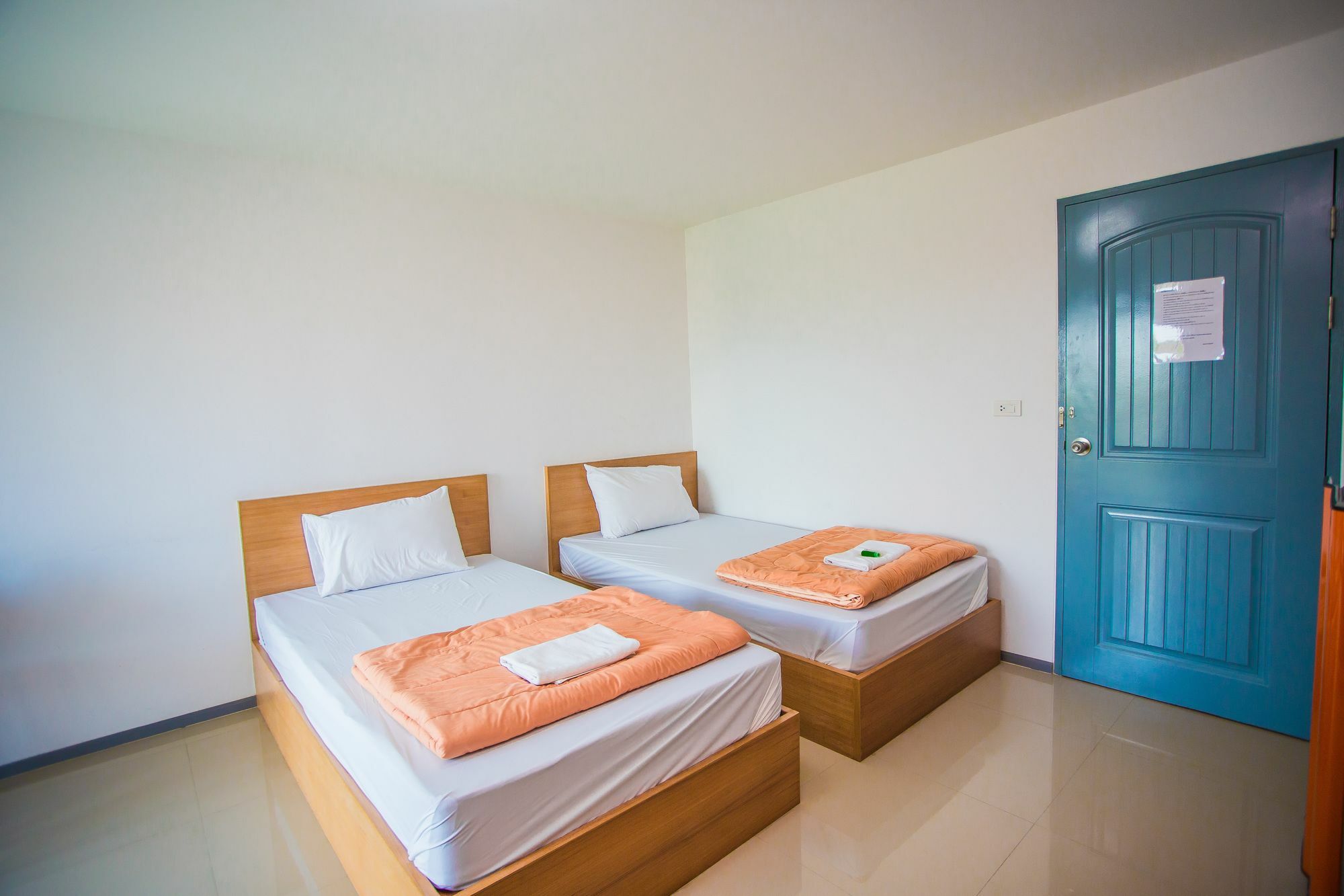 Promsook Apartment Чонбури Экстерьер фото
