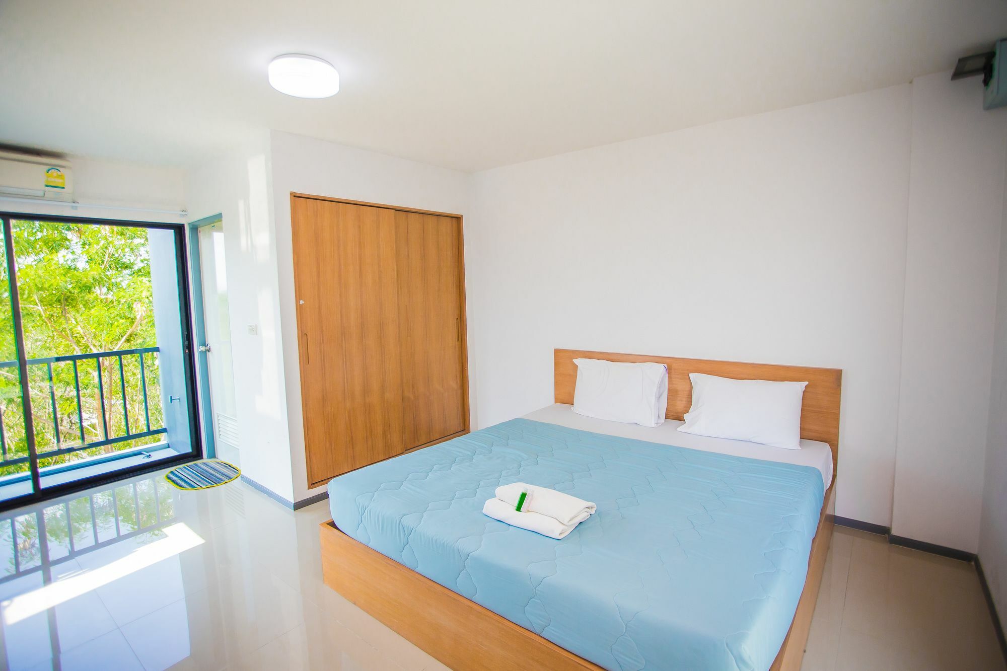 Promsook Apartment Чонбури Экстерьер фото
