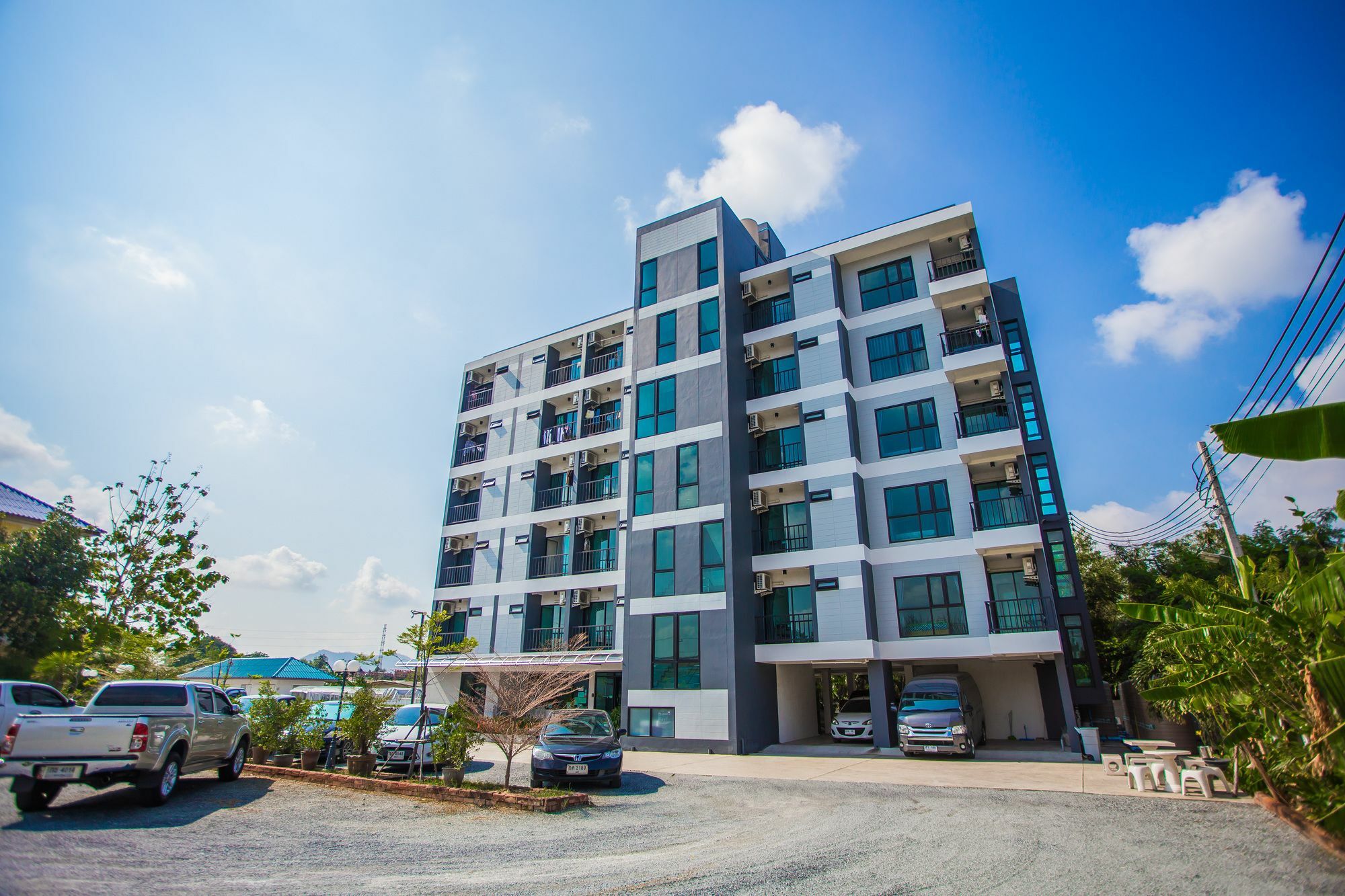 Promsook Apartment Чонбури Экстерьер фото